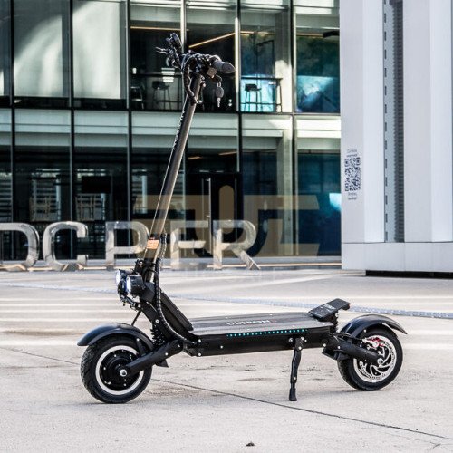 ULTRON X3 DUAL MOTOR 2X3000W max >6000W max 60V 32Ah ULTRON X3 DUAL MOTOR 2X3000W max >6000W max 60V 32Ah